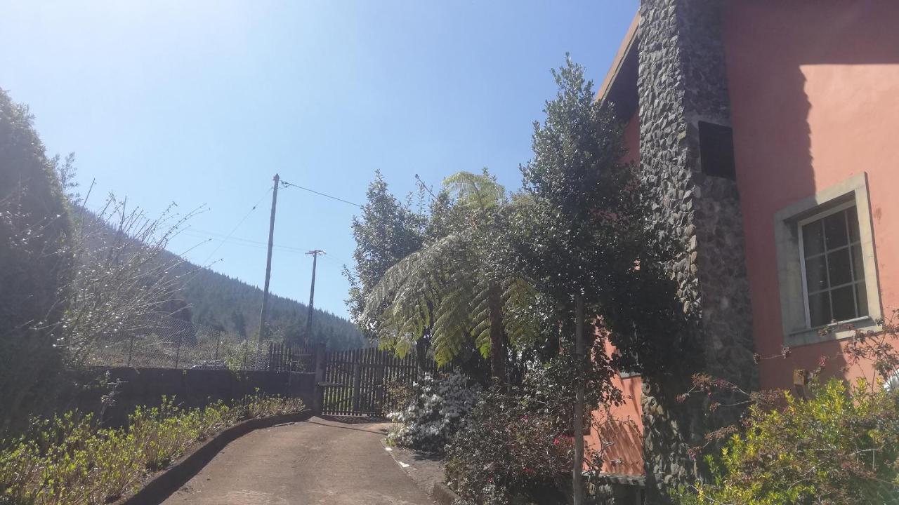 Chalet Pico Das Pedras Santana  Exteriör bild